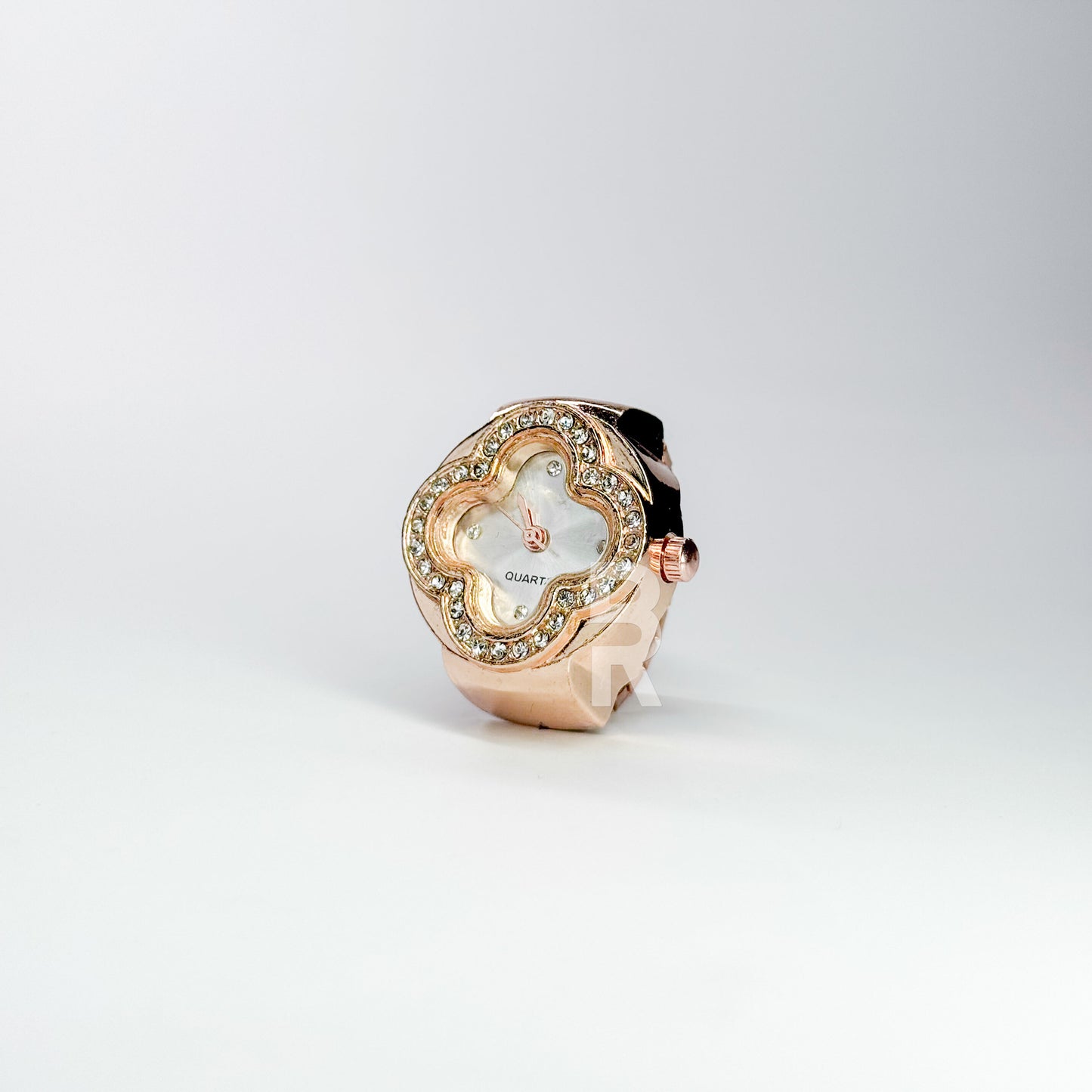 CLEEF RING | ROSE WHITE