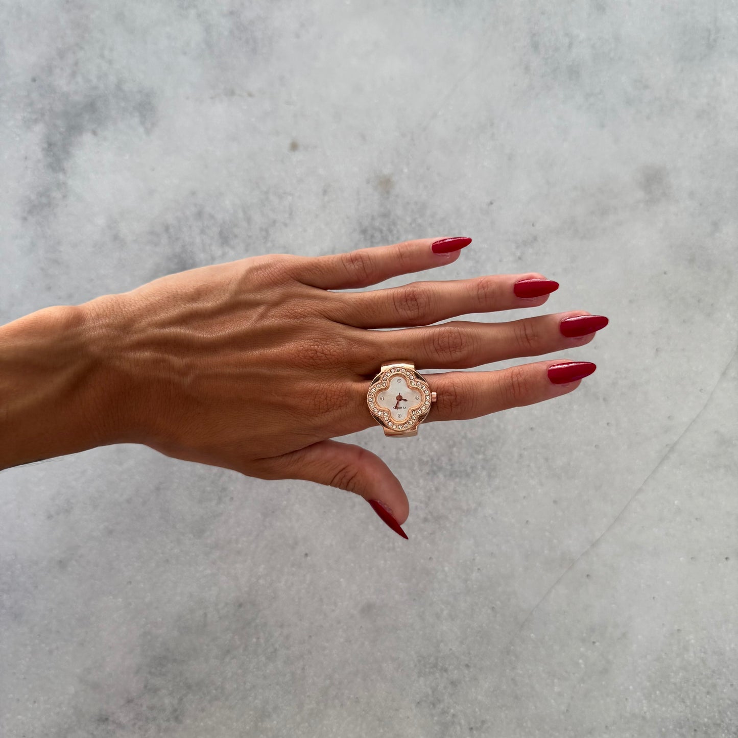 CLEEF RING | ROSE WHITE