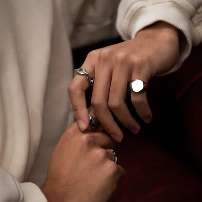 LINKED RING | SILVER - Bozhirings