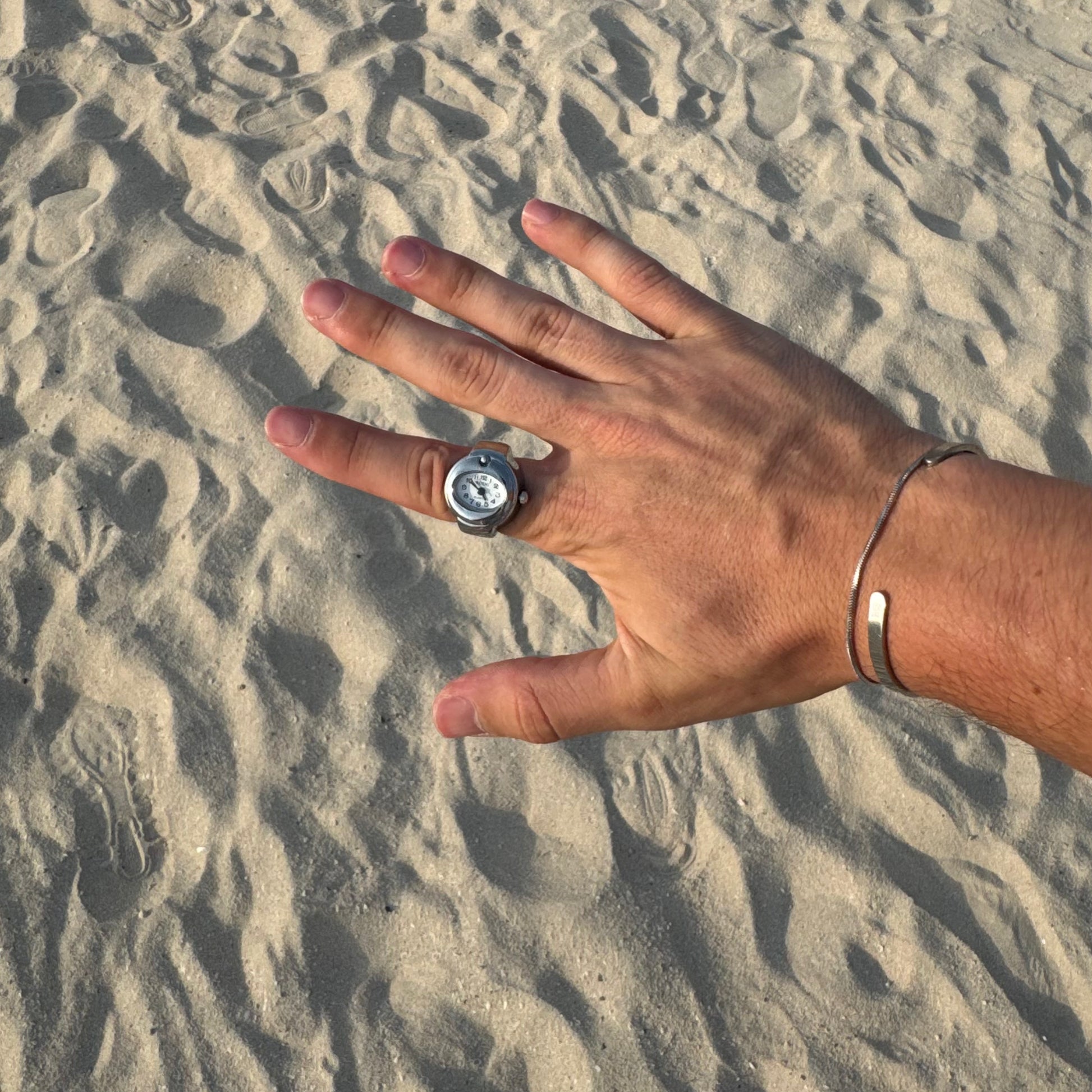 BARI RING | SILVER WHITE - Bozhirings